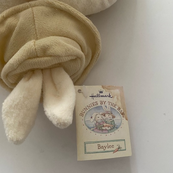 HALLMARK BUNNIES BY THE BAY "BAYLEE" 2002 Plush Bunny Rabbit Lot of 2 - Picture 6 of 16